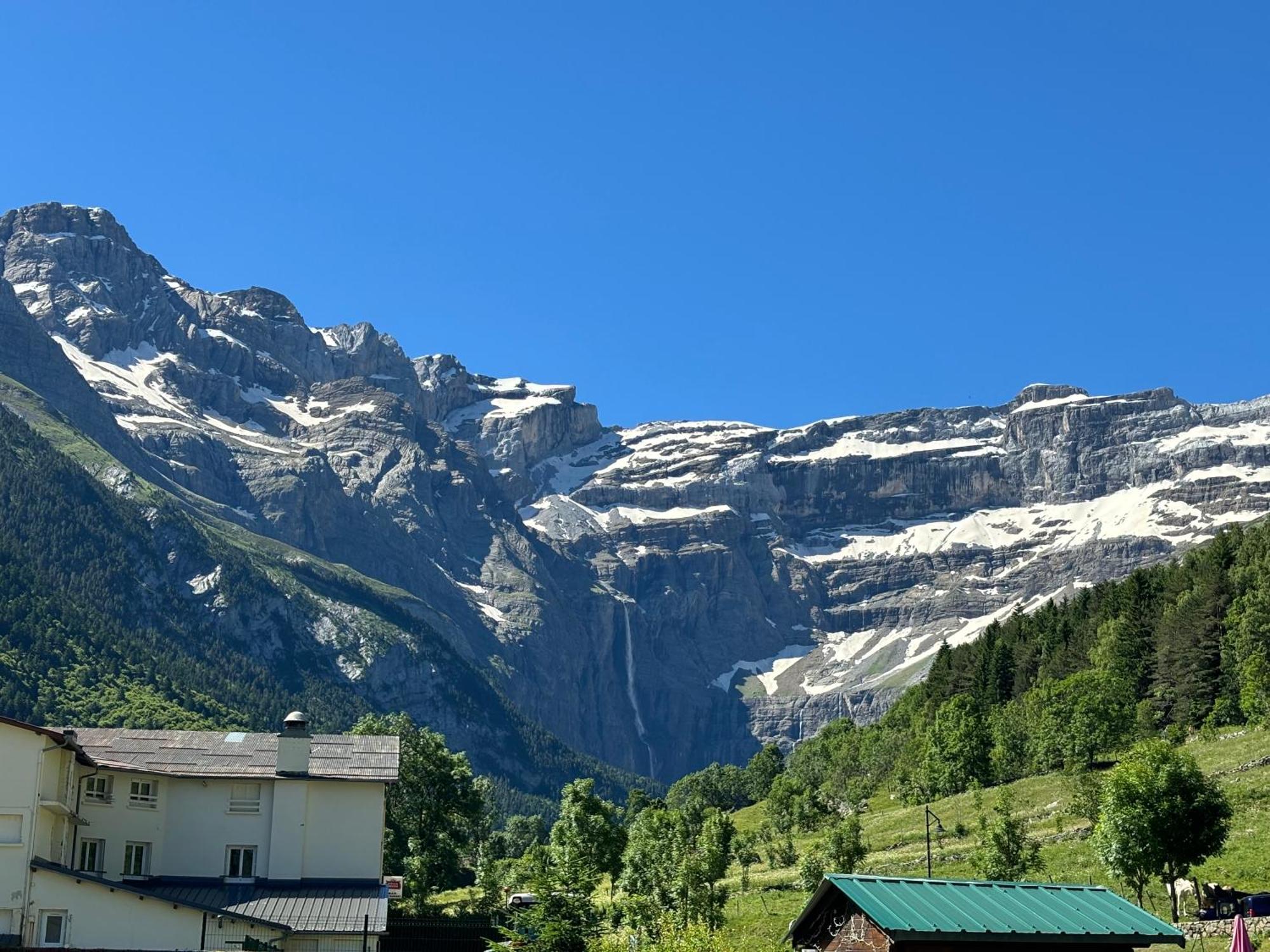 Hotel Le Taillon 加瓦尔尼 外观 照片